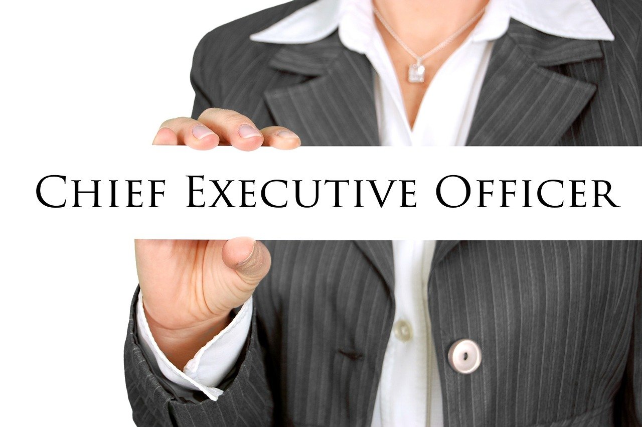 WOMAN CEO