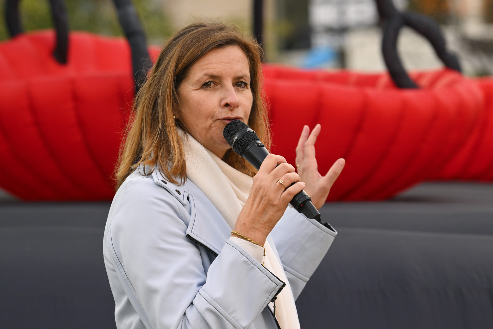 Isabelle JIEB