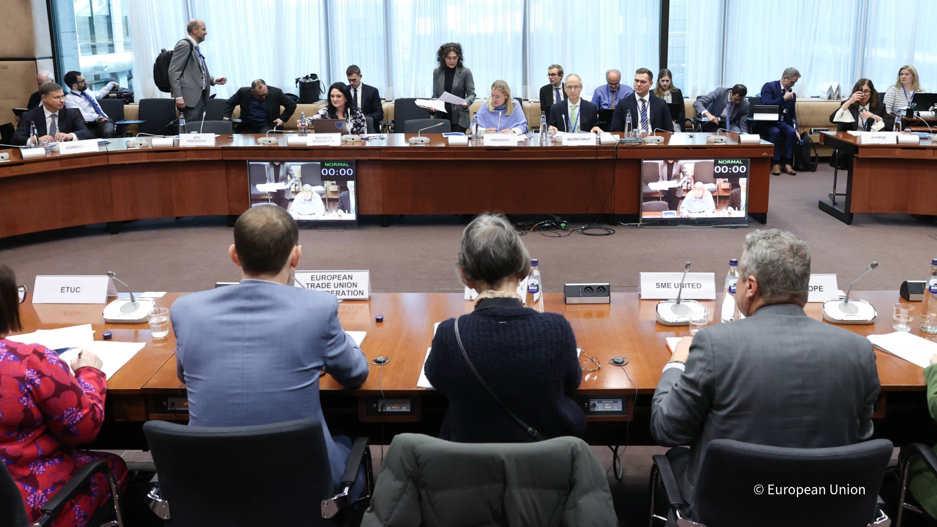 MEDPOL trade union delegation getting ready for the meeting